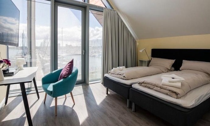 Heiligenhafen House | Ostsee - Reetdachhaus 'Graswarder' im Strand Resort