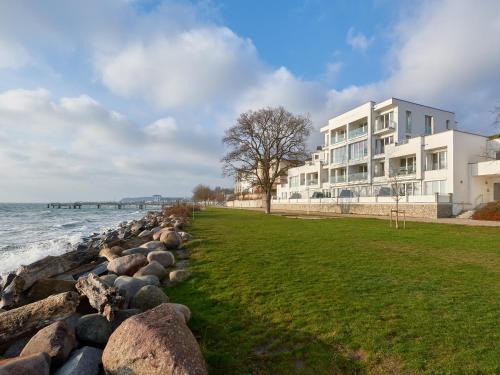 Sassnitz Villa | Ostseeresidenz Sassnitz - WG 5 mit Sauna, Terrasse, Meerblick