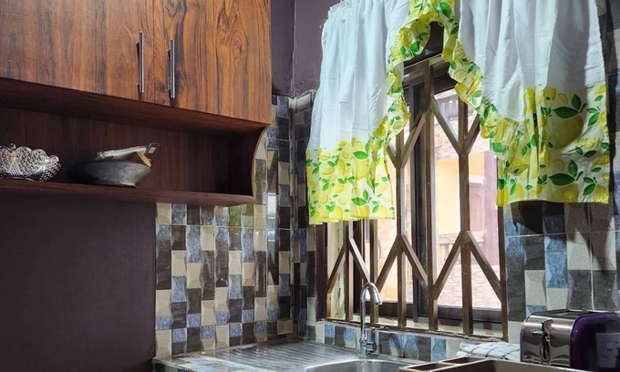 Accra House | Osvee Guest House