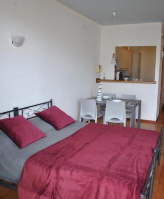Preganziol Apartment | OTB Italia 1 - Luminoso appartamento tra Venezia e Treviso con Terrazza e Posto auto Coperto