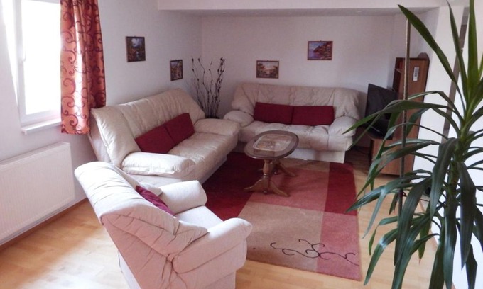 Old Town Apartment | OUR WAY S apartment with two aircos and own garage