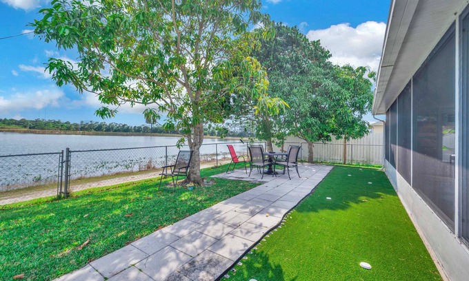 Port Saint Lucie House | Outdoor Relaxation! Port St Lucie Family Home