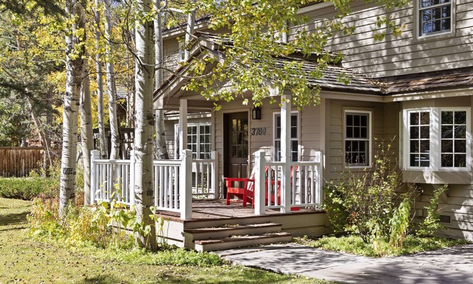Moose Wilson Road House | Outpost: Aspens House with Private Hot Tub & AC