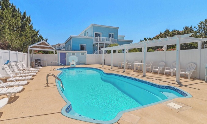 Monteray Shores House | Outrageous Beach Xperience*Views*Game Rm*Hot Tub