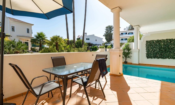 Vale do Garrao Apartment | Outstanding one bedroom apart with heated private pool in Vale do Lobo