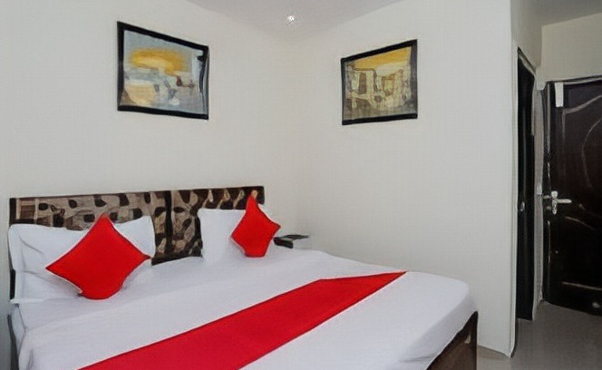 Old Gurgaon Hotel | OYO 37096 A2K Residency
