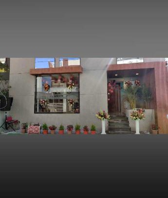 Bhopal Hotel | OYO 81037 Hotel Shree Madhav Regency