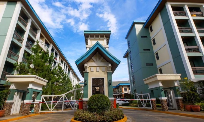 Tagaytay Hotel | OYO 825 Stay Plus Tagaytay
