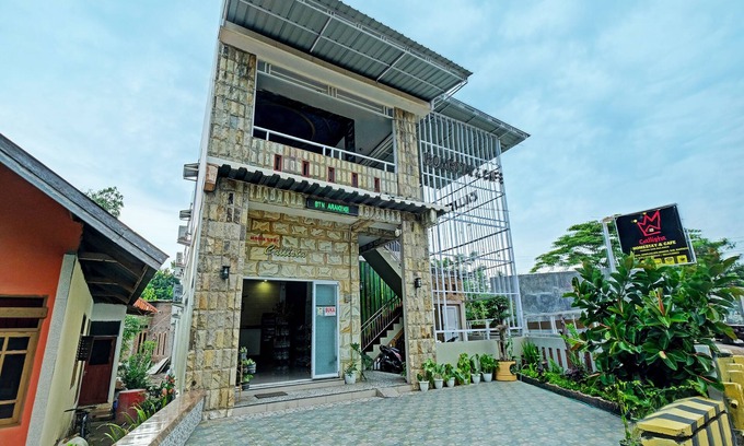 Bantaeng Hotel | OYO 91857 Callista Homestay Near RSUD Prof. Dr. H. M. Anwar Makkatutu