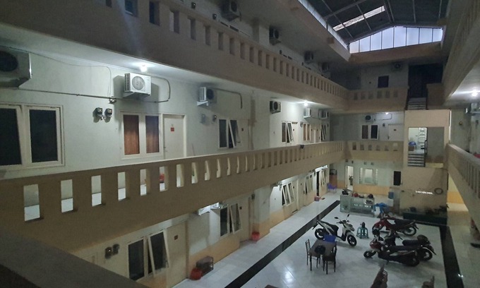 Surabaya Hotel | OYO 93448 Padang Pasir Homestay