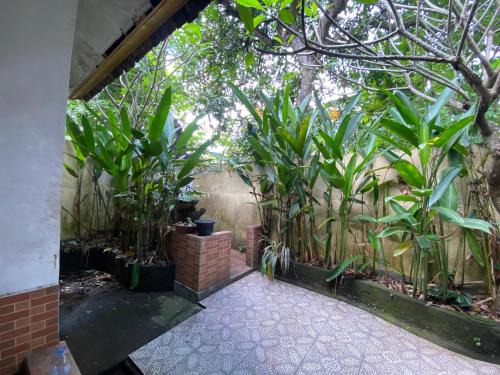 Semarapura Hotel | OYO 94783 Wakasih Homestay