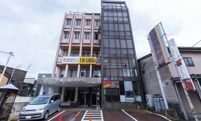 Joetsu Hotel | OYO Joetsu Central Hotel Takada Nakamachi
