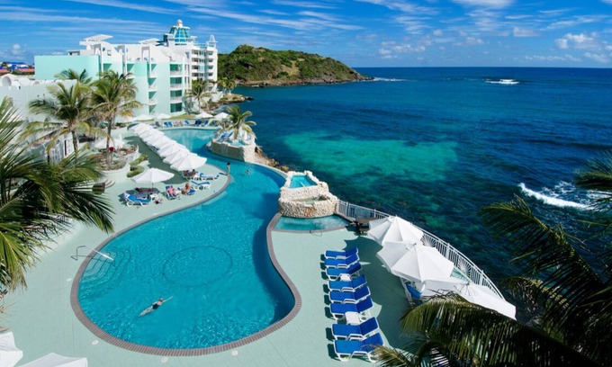 Oyster Pond Resort | Oyster Bay Beach Resort at Dawn Beach
