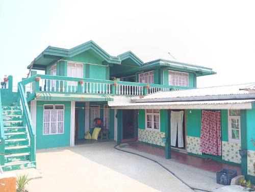 Jowai House | P Surong Homestay KrangSuri
