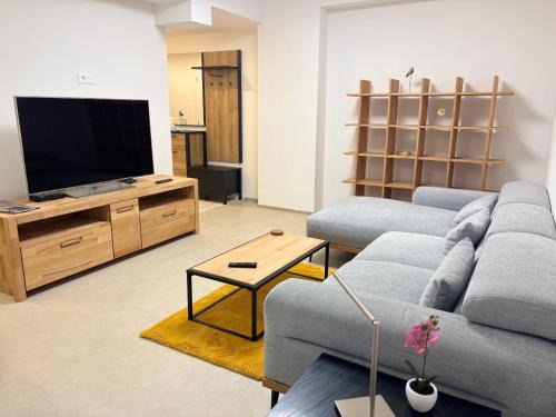Cierny Balog Apartment | PA - Premium City Center Stay