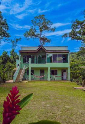 Ubatumirim House | Pacífico Sul Suítes