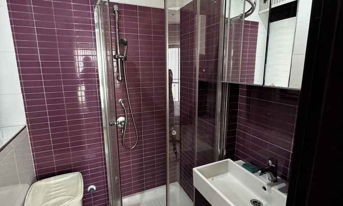 Paceville Apartment | Pacaville Pendergardens 3-bedroom and 3 bathroom apartment with WiFi and AC