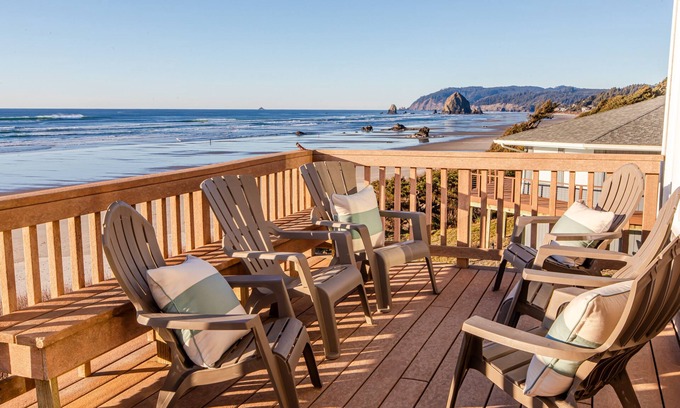Tolovana Park House | Pacific House Summary