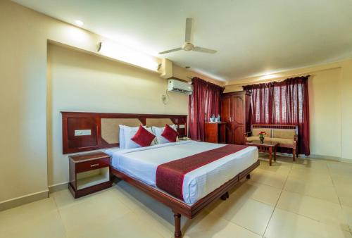 Mullakkal Hotel | Pagoda Resorts Alleppey