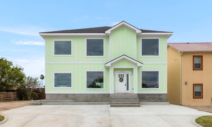 Port Isabel Apartment | Palacio Unit 1