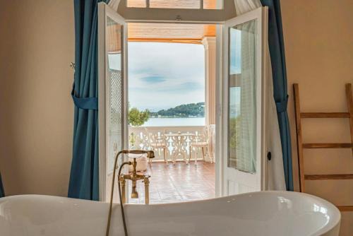 Adalar Hotel | Palais Büyükada