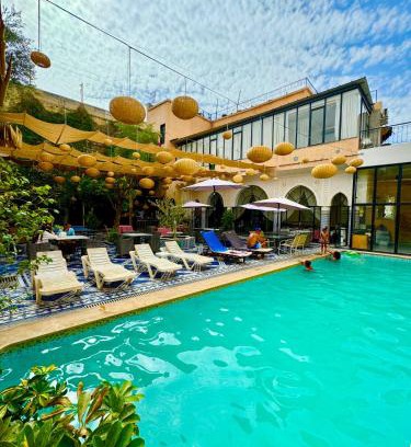Quettanine House | Palais Shazam & SPA