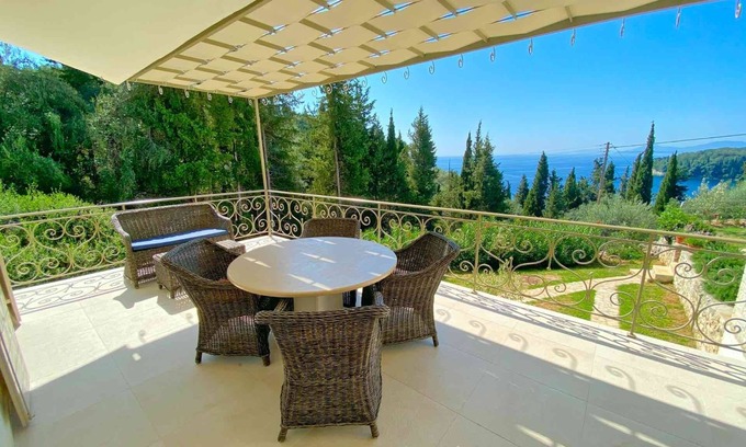 Vlachatika Cottage | Paleopetres K-Five - Premium Double Suite - Sea Views - Beach - Pool - Kalami -