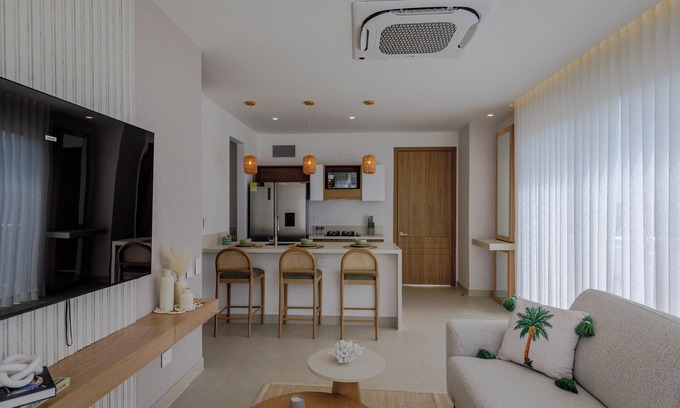 Cartagena District Apartment | Palma del Mar-2-bedroom apartment in wonderful Cartagena de Indias with WiFi, AC