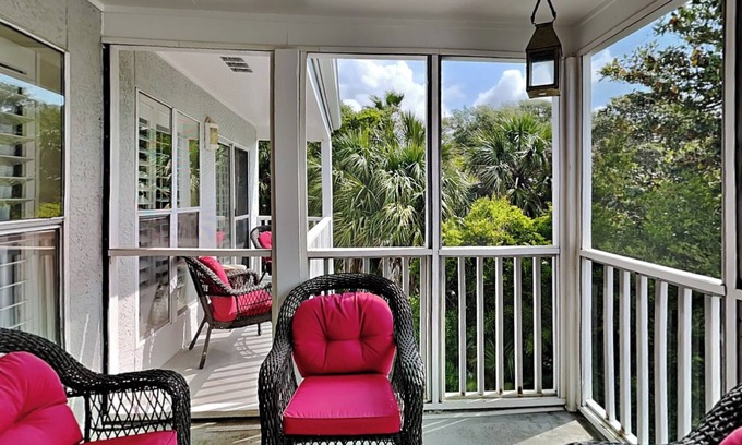 Dune Allen Beach Condo | Palms North #7B - Dune Buddy | Near Beach + Pool