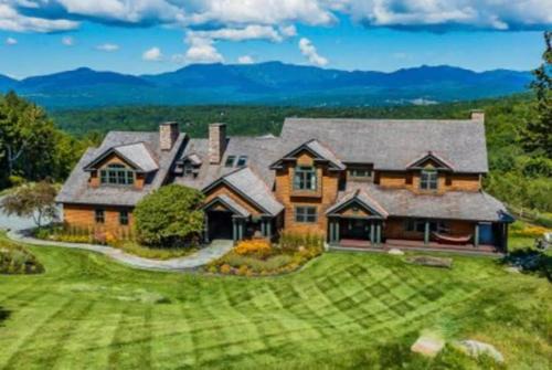 Stowe Hollow House | Panorama