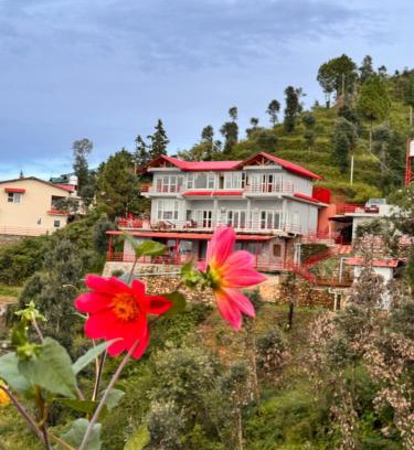 Kaul House | Panorama Villa at Hartola by Kusumith Retreats