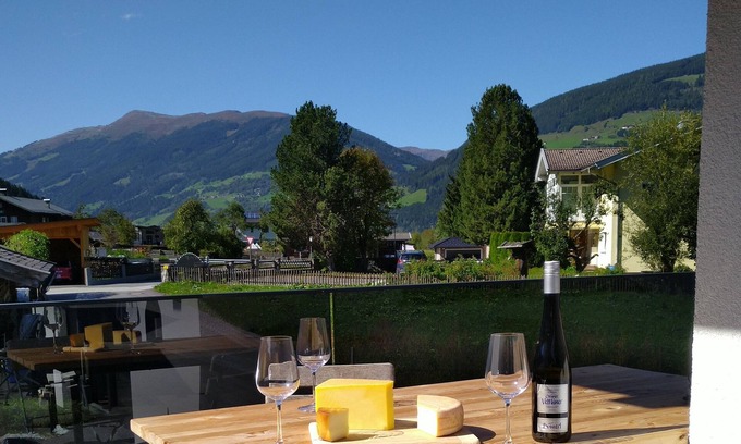 Hollersbach im Pinzgau Apartment | Panorama Wohnung Direkt am Nationalpark Hohe Tauern