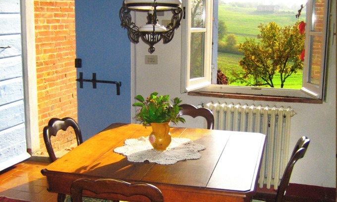 Foiano della Chiana Other | Panoramic apartment in old farmhouse. Farm with historic wine cellar.