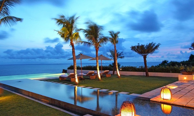 Ungasan Villa | Panoramic Clifftop Luxury 6BR Villa, Beach Access - 18Min Walk To Melasti Beach!