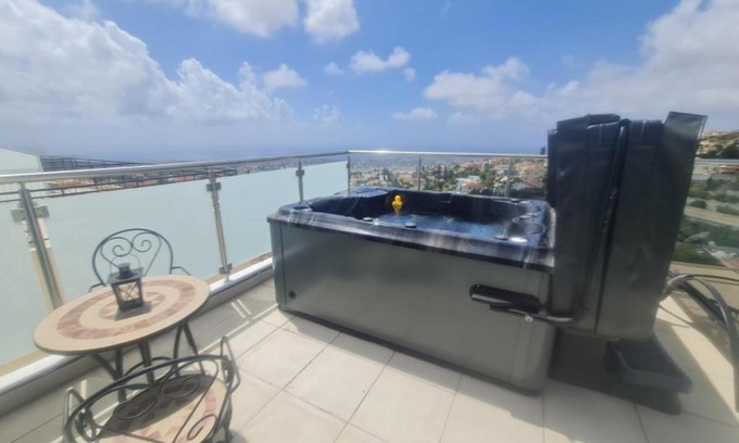 Peyia Town Apartment | Panoramic Holidays - Deluxe 3