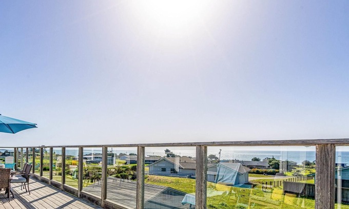 Sereno del Mar House | Panoramic ocean views with 3 king beds, 2 units, firepit and fireplace!