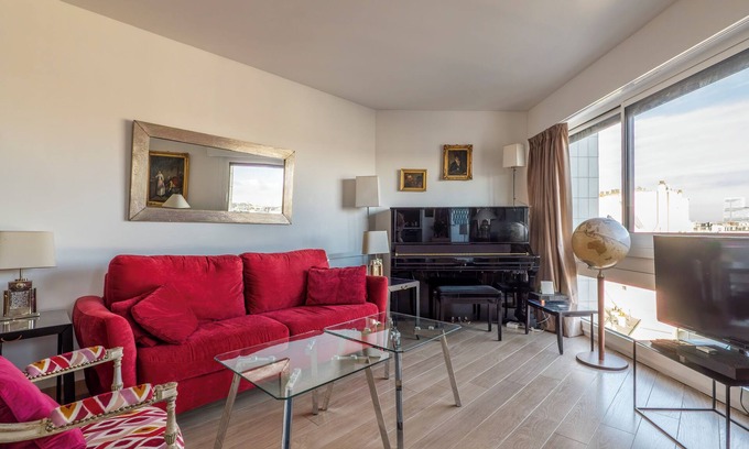 Ternes Apartment | Panoramic Views from the 17th, by Veeve