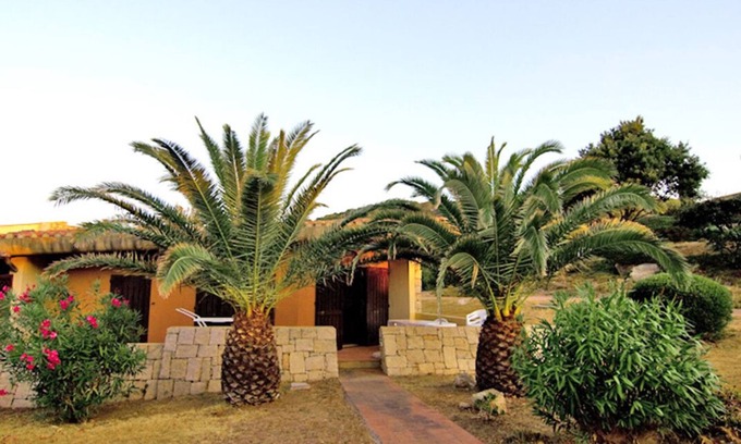 Costa Serena House | Panoramic villa with garden and sea view immersed in the Mediterranean scrub
