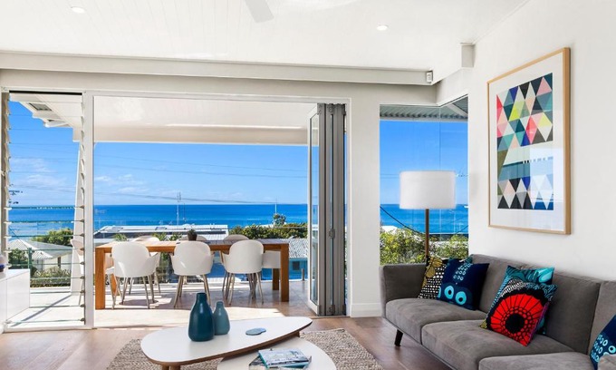 Sunshine Beach Apartment | Paperbark A - Luxury Duplex in Sunshine Beach