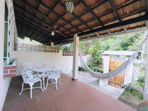 Porto da Madama House | Paqueta · Paquetá 2 quartos - AC , Wi-Fi e Churrasqueira!