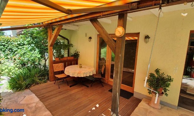 Ballrechten-Dottingen Apartment | Paradies 2 Castellberg-Jakobsweg