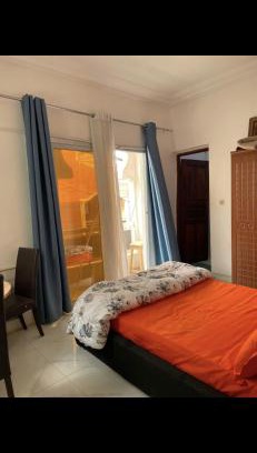 Yof Apartment | paradis de ouest foire