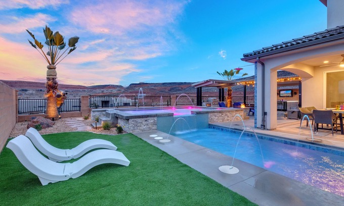 Washington House | Paradise at 3 Pools at Paseos 1373 Resort | Private Kiddy Pool, Adult Pool, Hot Tub, & more
