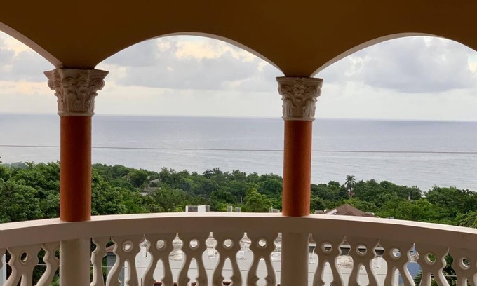 Boscobel House | Paradise at Fernandez Garden