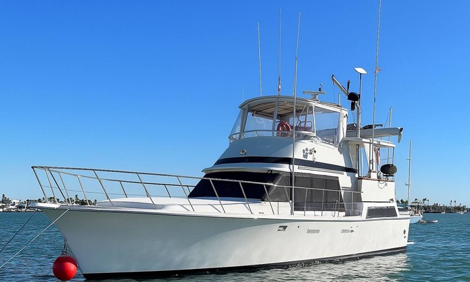 Recinto Portuario Boat Rental | Paradise Found| Unique 2BR Yacht, sleep 6