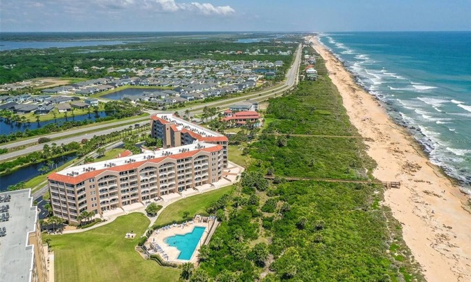 Palm Coast Condo | Paradise, Oceanfront Palm Coast! LBTR 37571
