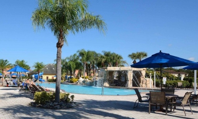 West Kissimmee Villa | Paradise Palms- 4 Bed Townhome W/splashpool-3044pp 4 Bedroom Townhouse by RedAwning