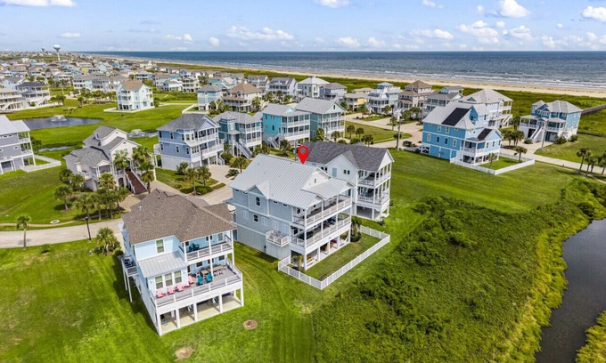 Red Fish Cove Apartment | Paradise Palms, Modern Island Vibe, Beach Views