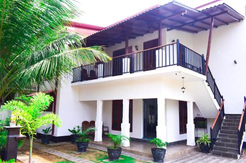 Trincomalee Hotel | Parallel villa