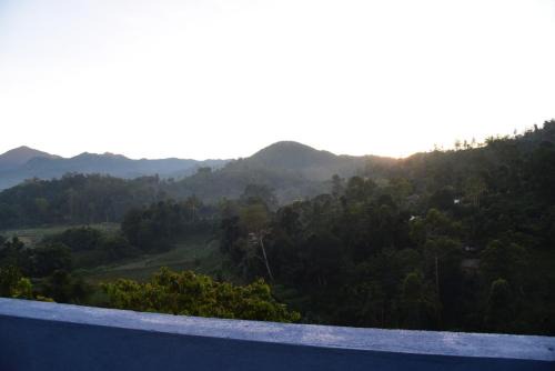 Kumbalwela Hotel | Paramount family